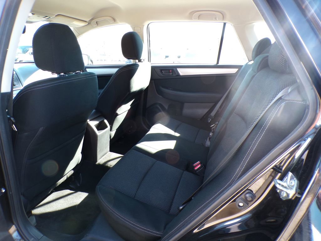 Used 2017 Subaru Outback 2.5i w/ Popular Package #2 image 19