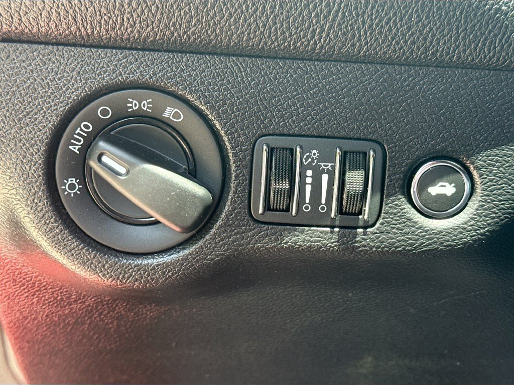 Used 2023 Dodge Challenger GT RWD image 11