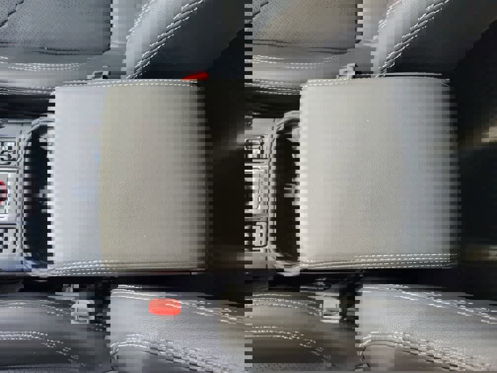 Used 2020 Subaru Forester Limited image 19