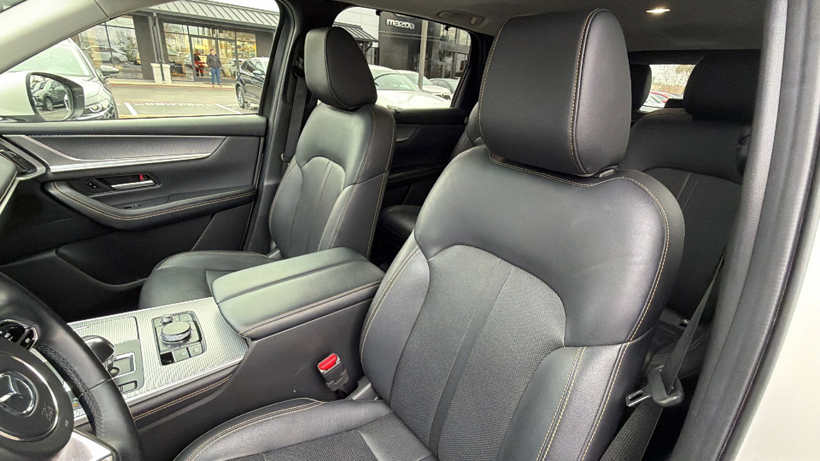 Used 2025 MAZDA CX-90 3.3 Turbo w/ Preferred Package image 15