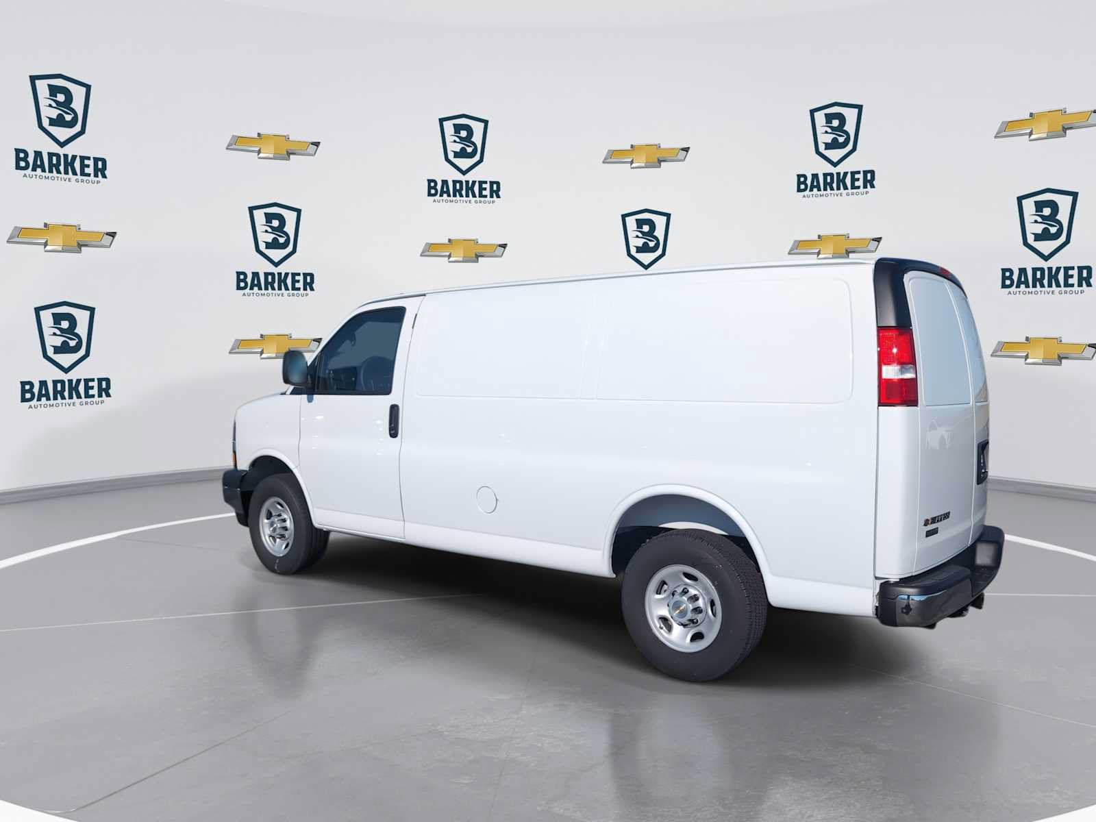 New 2026 Chevrolet Express 2500 w/ Driver Convenience Package RWD image 12