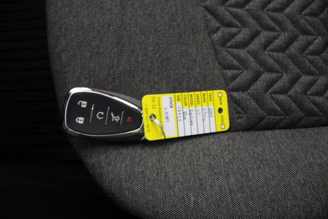 Used 2024 Chevrolet Equinox LT image 7