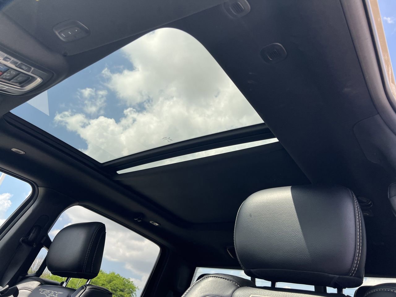 Used 2022 RAM 1500 TRX w/ TRX Level 2 Equipment Group image 15