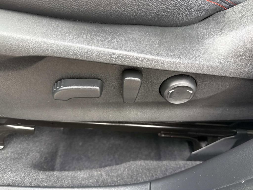 Used 2023 Subaru Forester Sport image 27