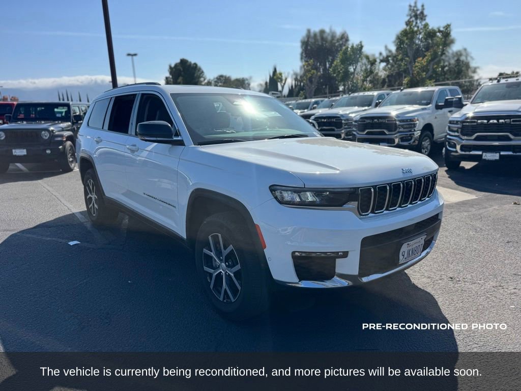 Used 2023 Jeep Grand Cherokee L Limited w/ Luxury Tech Group II RWD image 8
