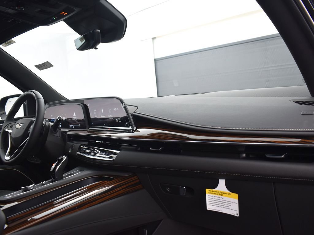 Certified 2024 Cadillac Escalade ESV Premium Luxury w/ Performance Package image 31