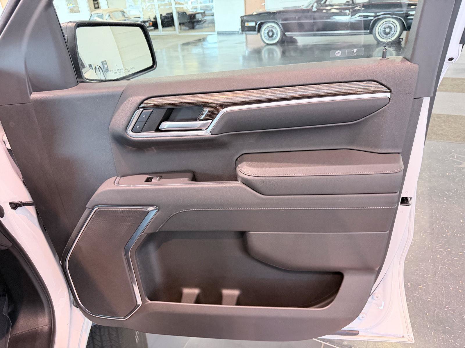 Used 2023 GMC Sierra 1500 Elevation AWD/4WD image 28