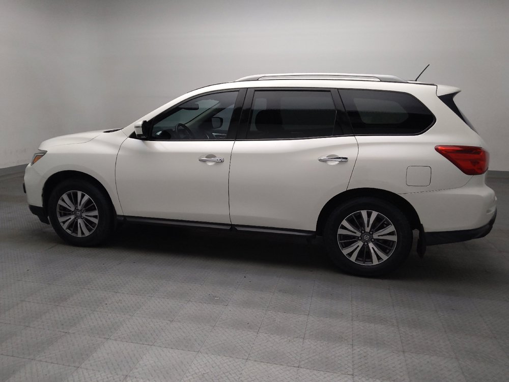 Used 2018 Nissan Pathfinder SL AWD/4WD image 3