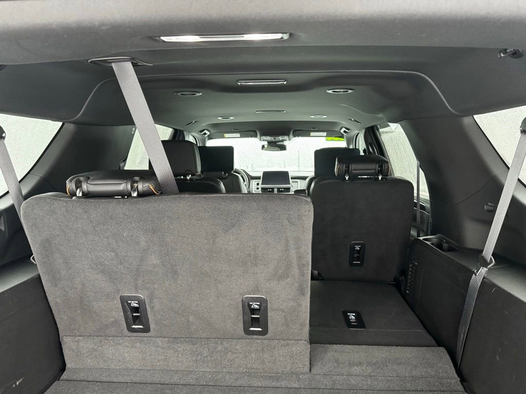 Used 2024 GMC Yukon XL AT4 image 19