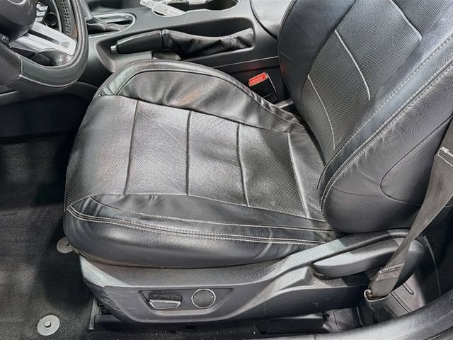 Used 2019 Ford Mustang Premium RWD image 14