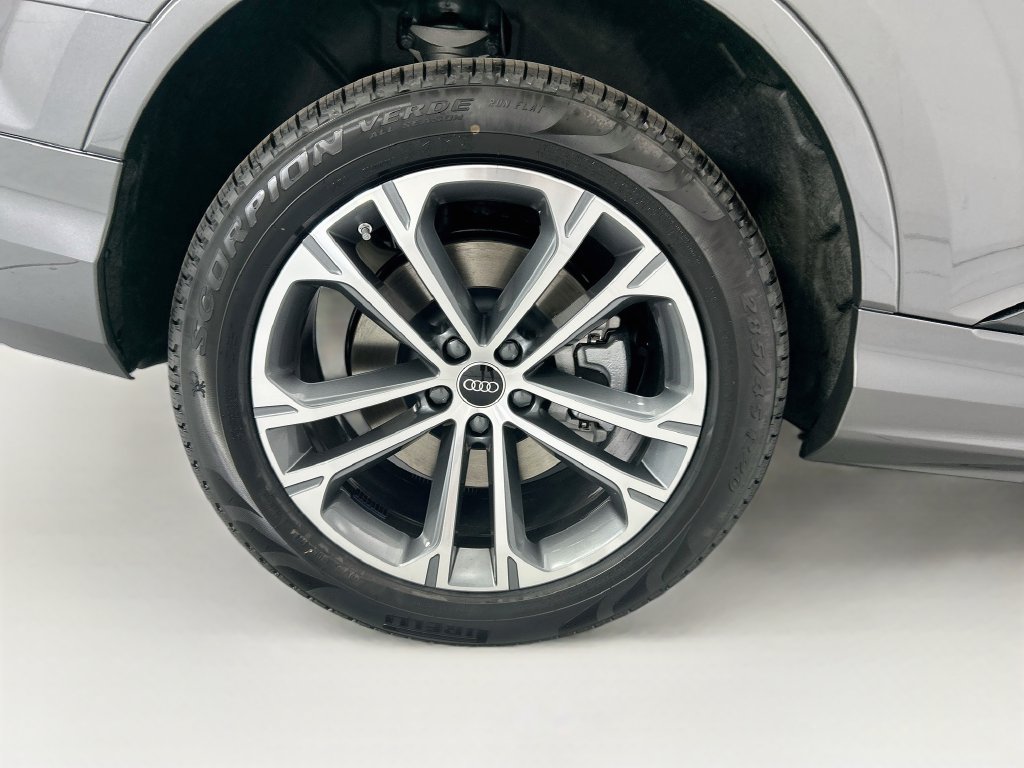 New 2026 Audi Q7 2.0T Premium AWD/4WD image 32