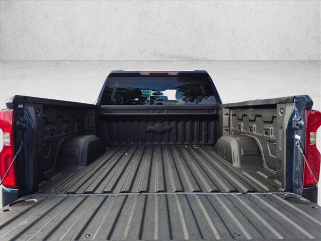 Used 2021 Chevrolet Silverado 1500 RST AWD/4WD image 5