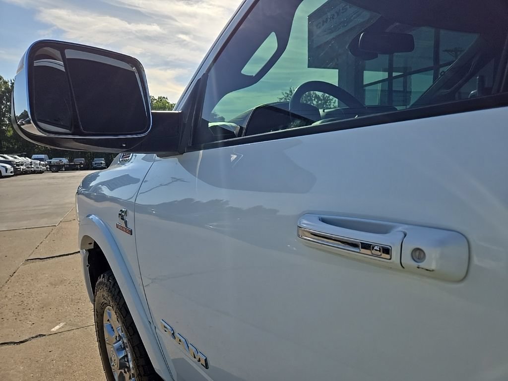 Used 2022 RAM 2500 Laramie AWD/4WD image 35