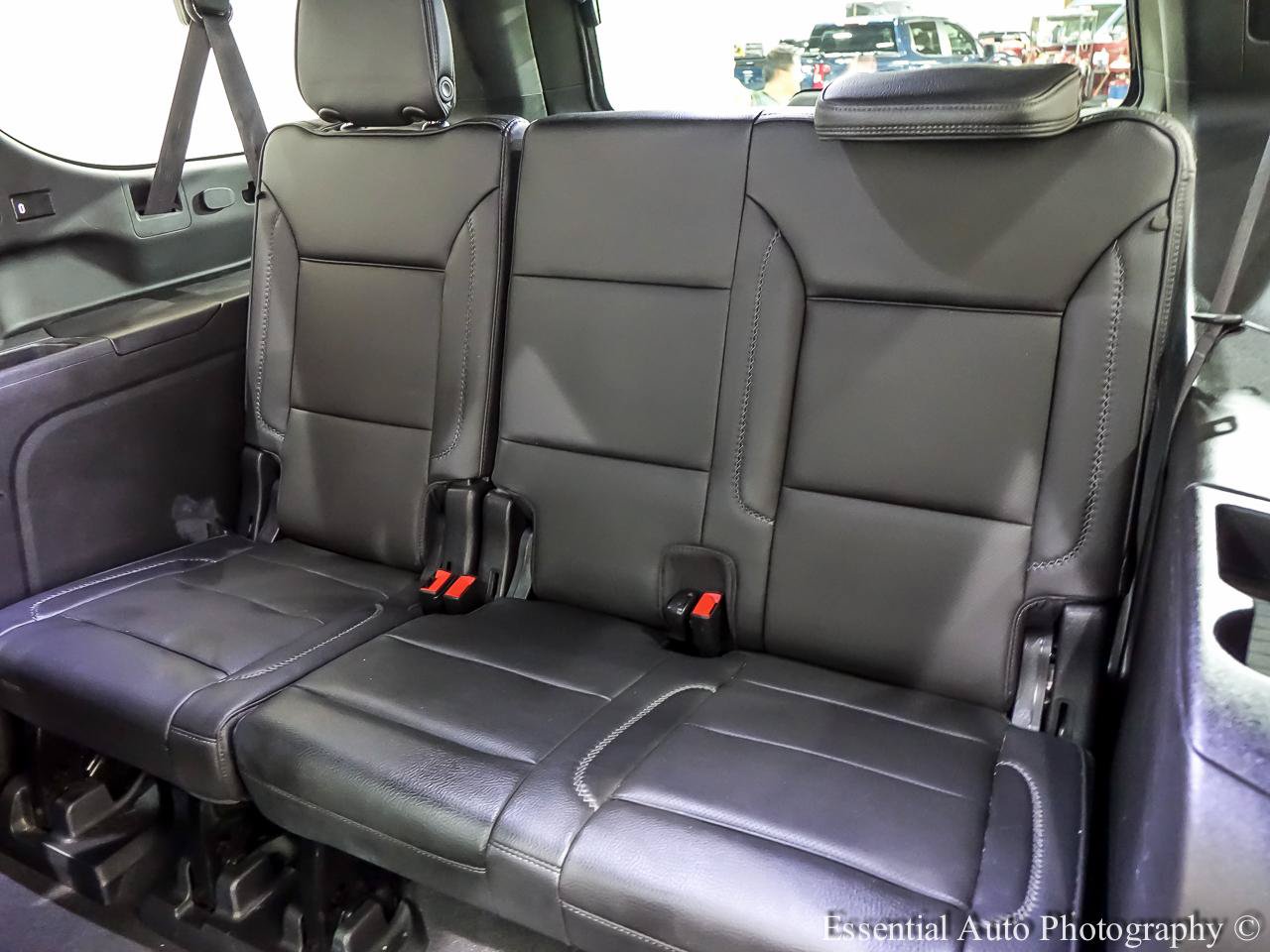 Used 2021 GMC Yukon XL Denali w/ LPO, Illumination Package AWD/4WD image 17
