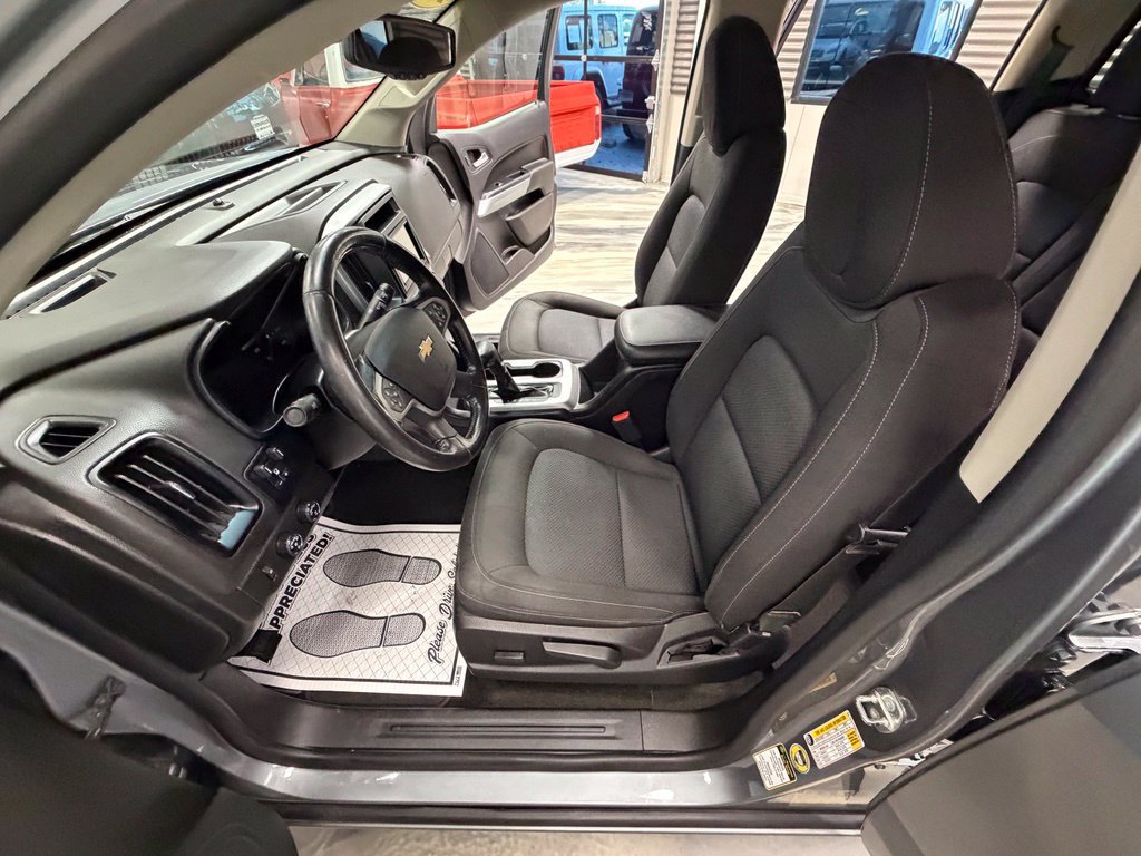 Used 2018 Chevrolet Colorado LT w/ LT Convenience Package AWD/4WD image 56