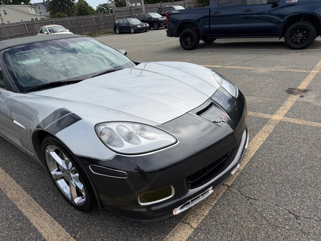 Used 2013 Chevrolet Corvette Grand Sport w/ 3LT Preferred Equipment Group RWD image 9