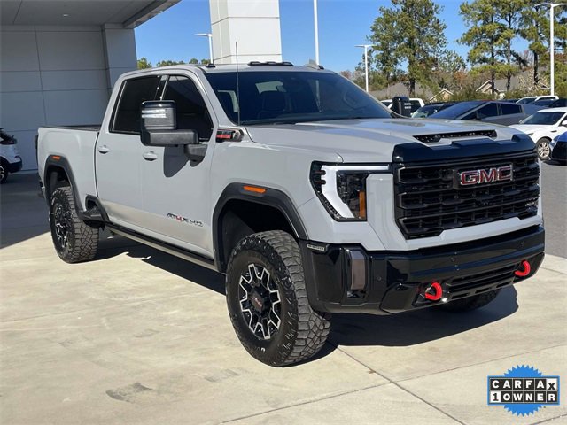 Used 2024 GMC Sierra 2500 AT4X image 4