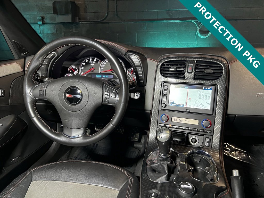 Used 2013 Chevrolet Corvette Z06 w/ 3LZ Preferred Equipment Group image 2