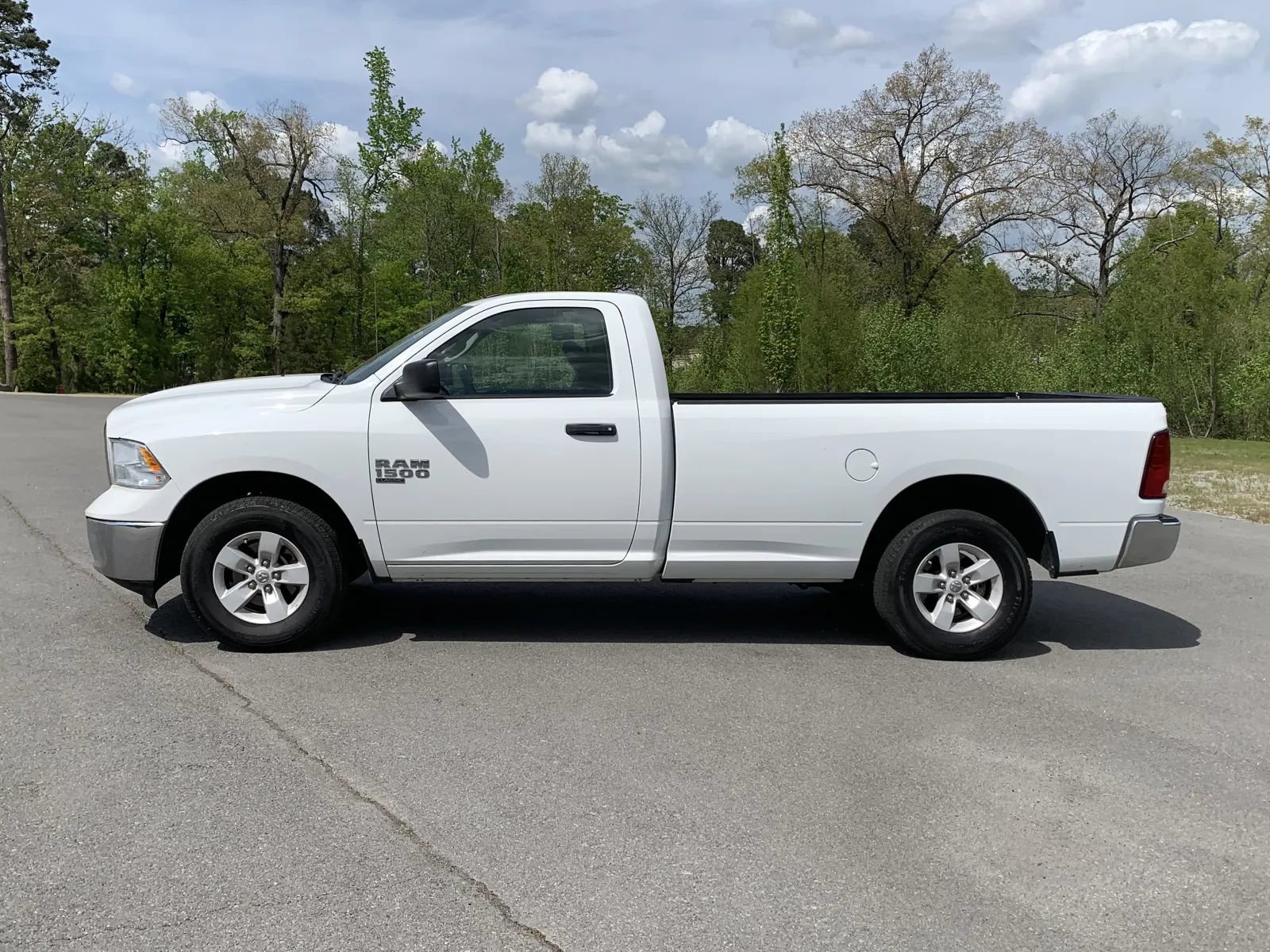 Used 2022 RAM 1500 Tradesman w/ Chrome Plus Package AWD/4WD image 4