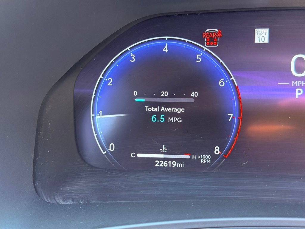Used 2025 Toyota Grand Highlander AWD image 26