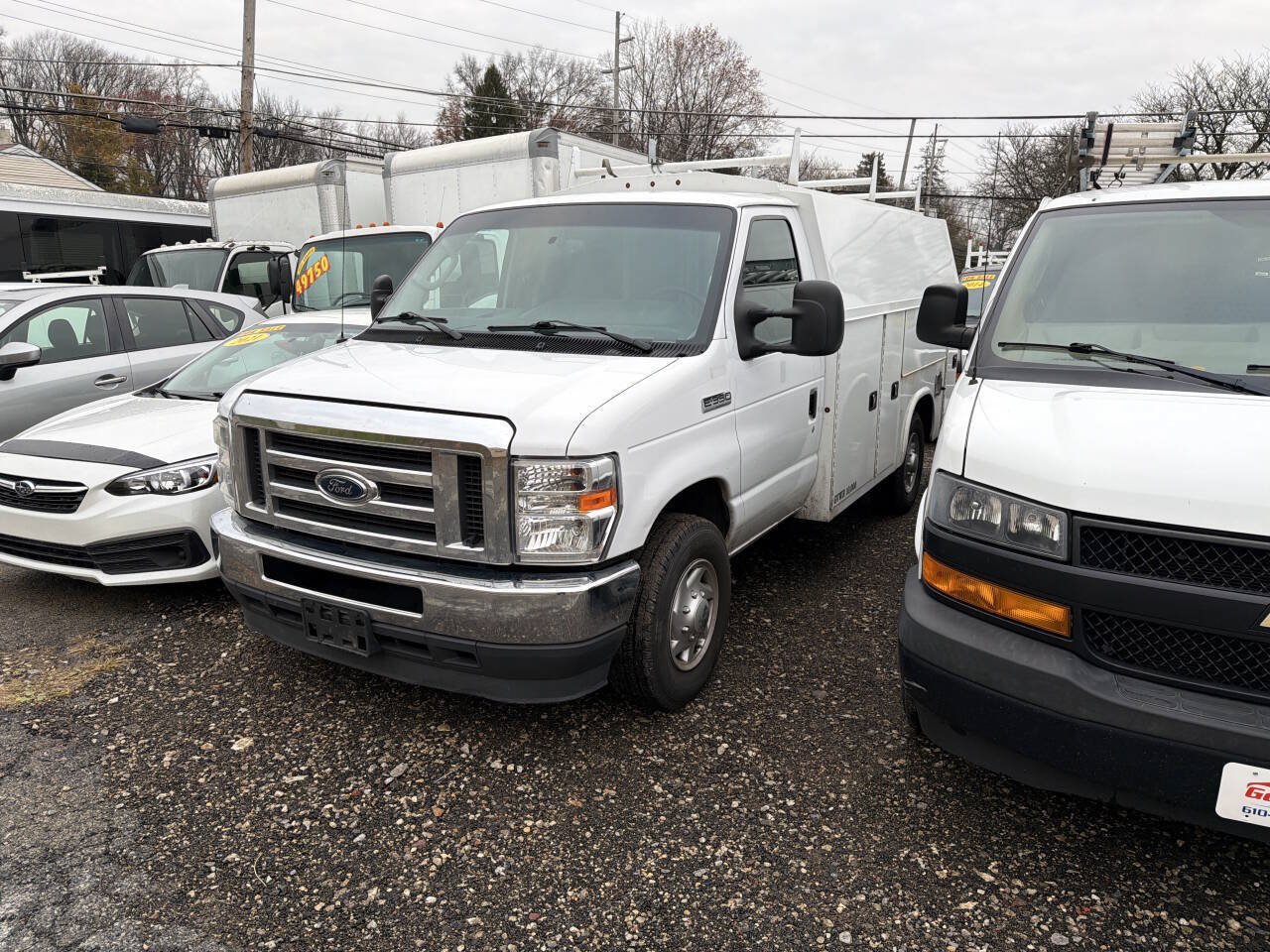 Used 2021 Ford E-350 and Econoline 350 Super Duty w/ Power Windows & Locks Group RWD image 2