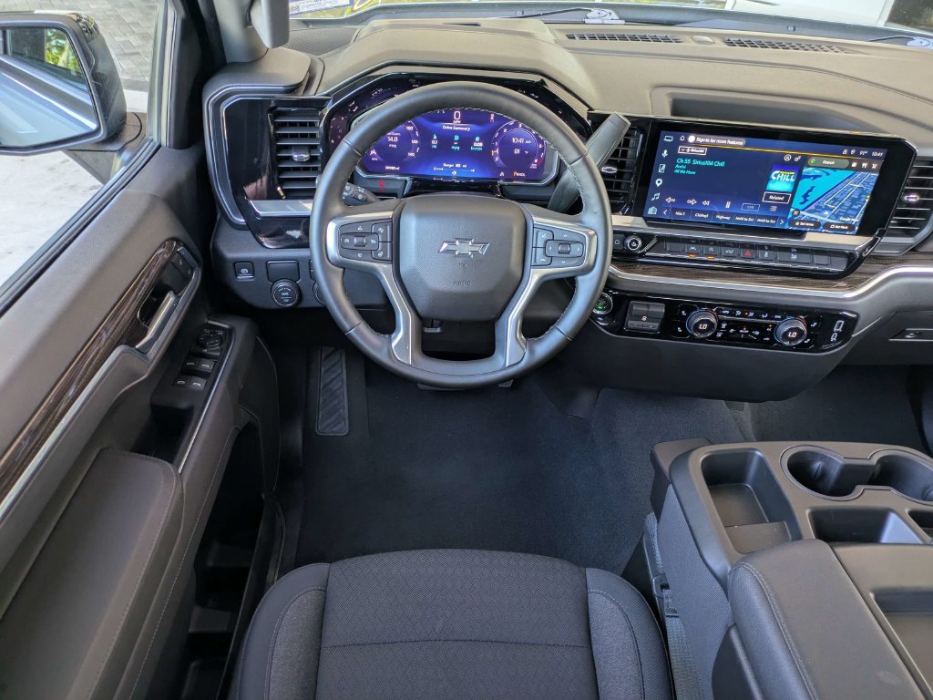 Used 2026 Chevrolet Silverado 1500 RST RWD image 16