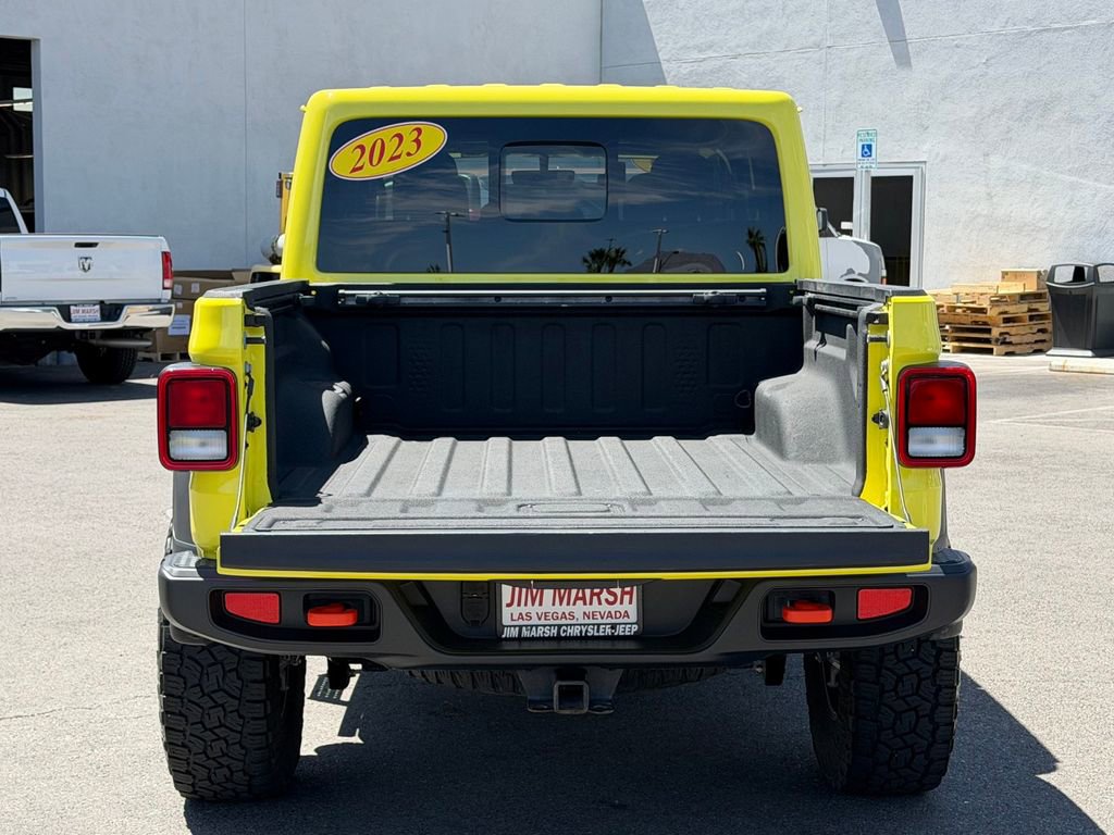 Used 2023 Jeep Gladiator Mojave w/ Cold Weather Group AWD/4WD image 25
