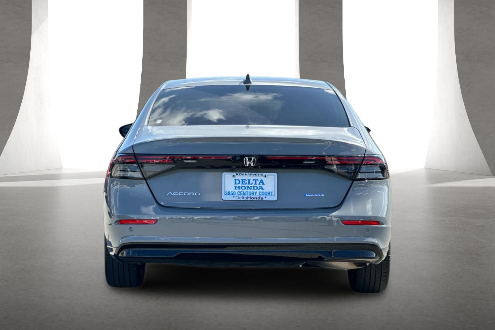 Used 2025 Honda Accord EX-L image 5
