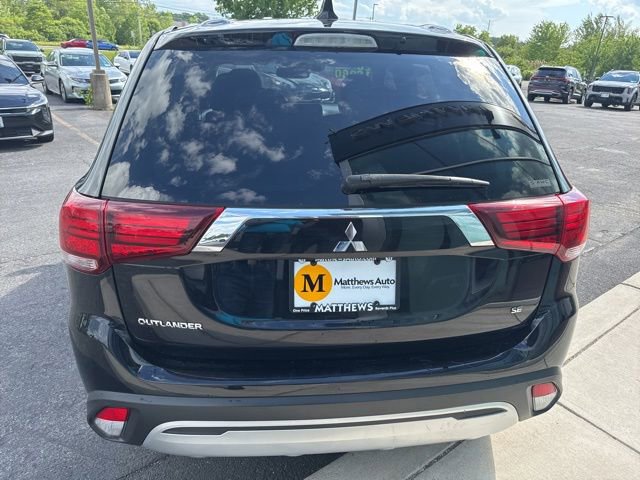 Used 2020 Mitsubishi Outlander ES AWD/4WD image 5