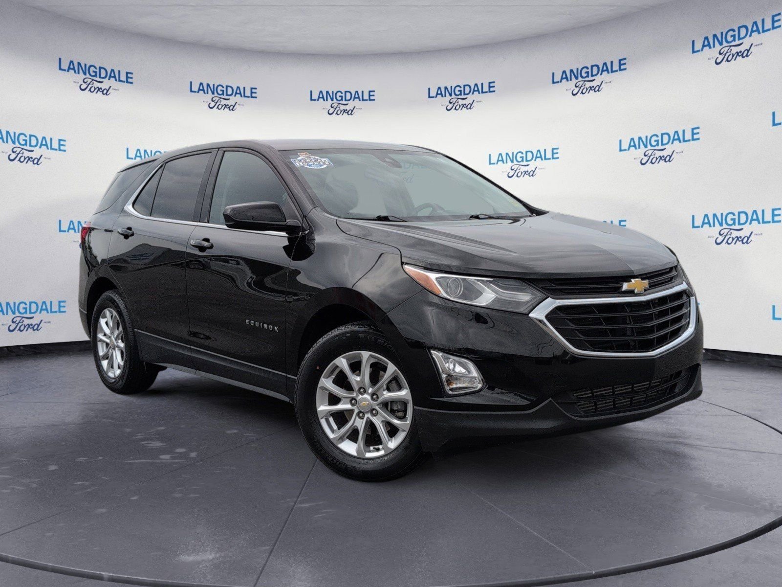 Used 2020 Chevrolet Equinox LT FWD image 2