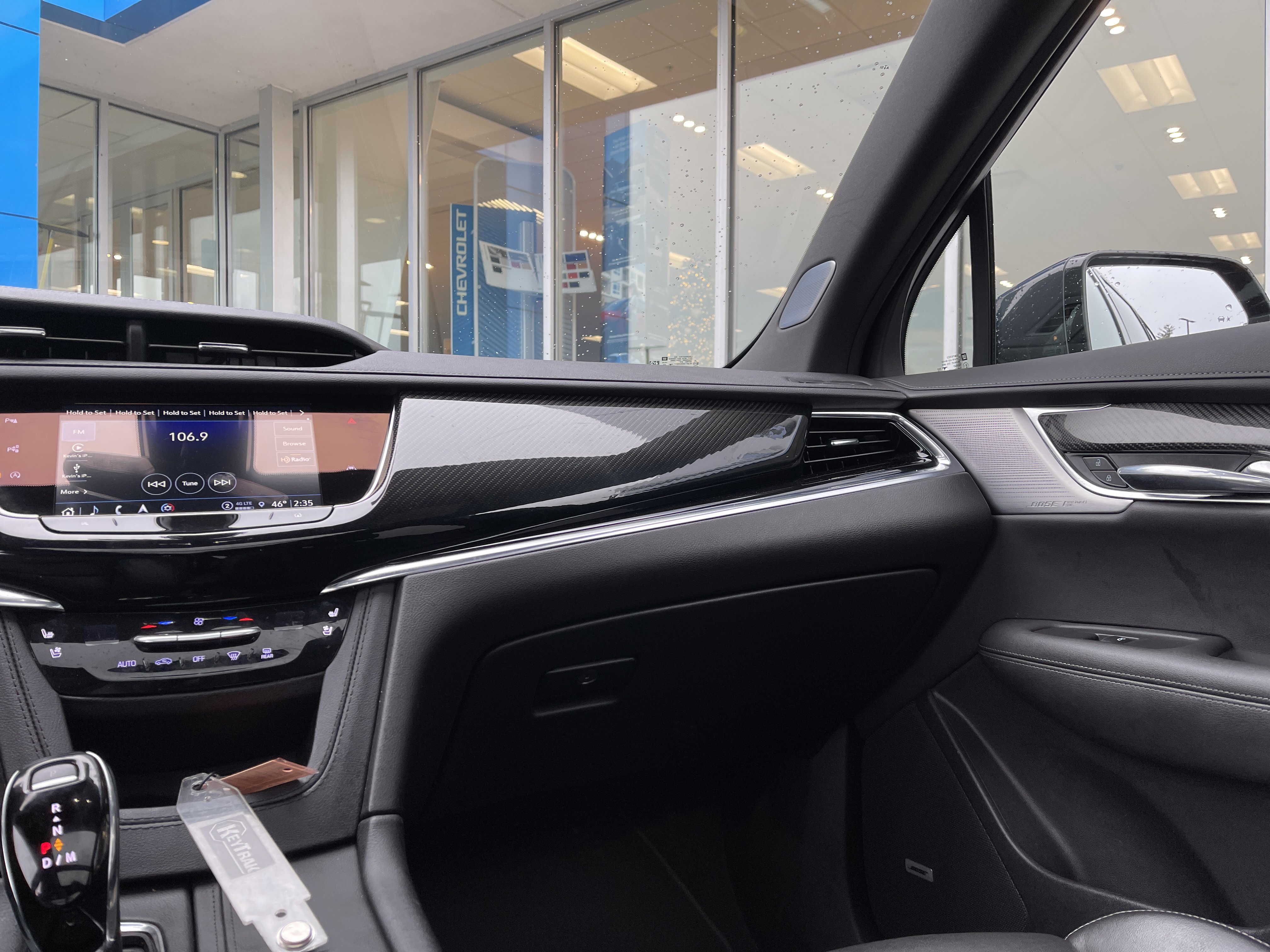 Used 2023 Cadillac XT6 Sport w/ Technology Package image 38