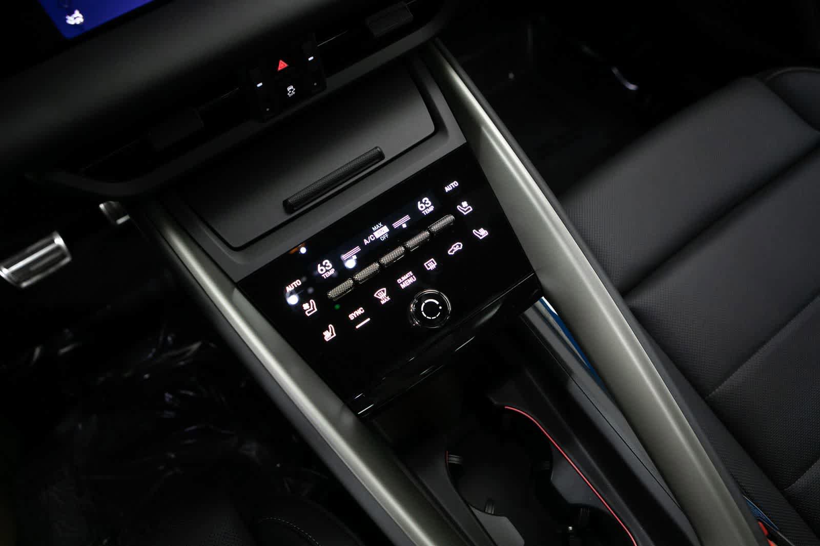 New 2026 Porsche Macan Turbo Electric AWD/4WD image 28