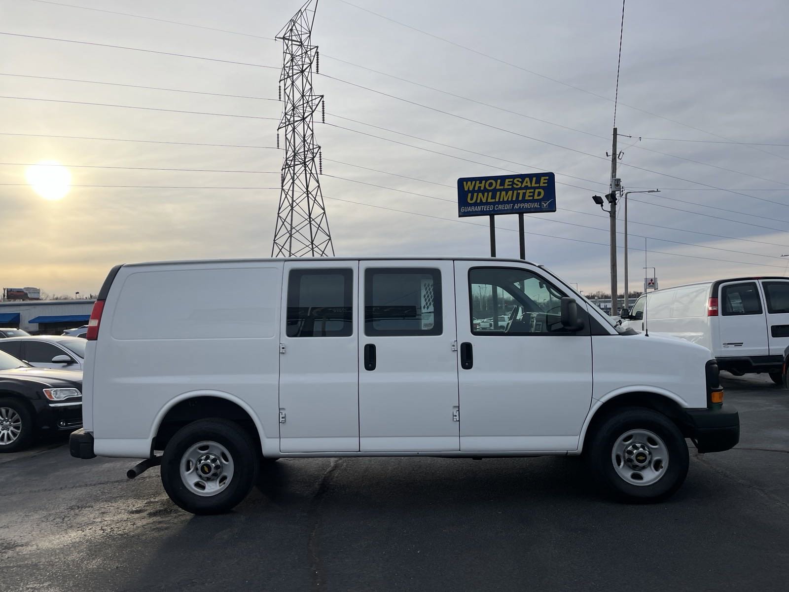 Used 2013 Chevrolet Express 2500 image 6