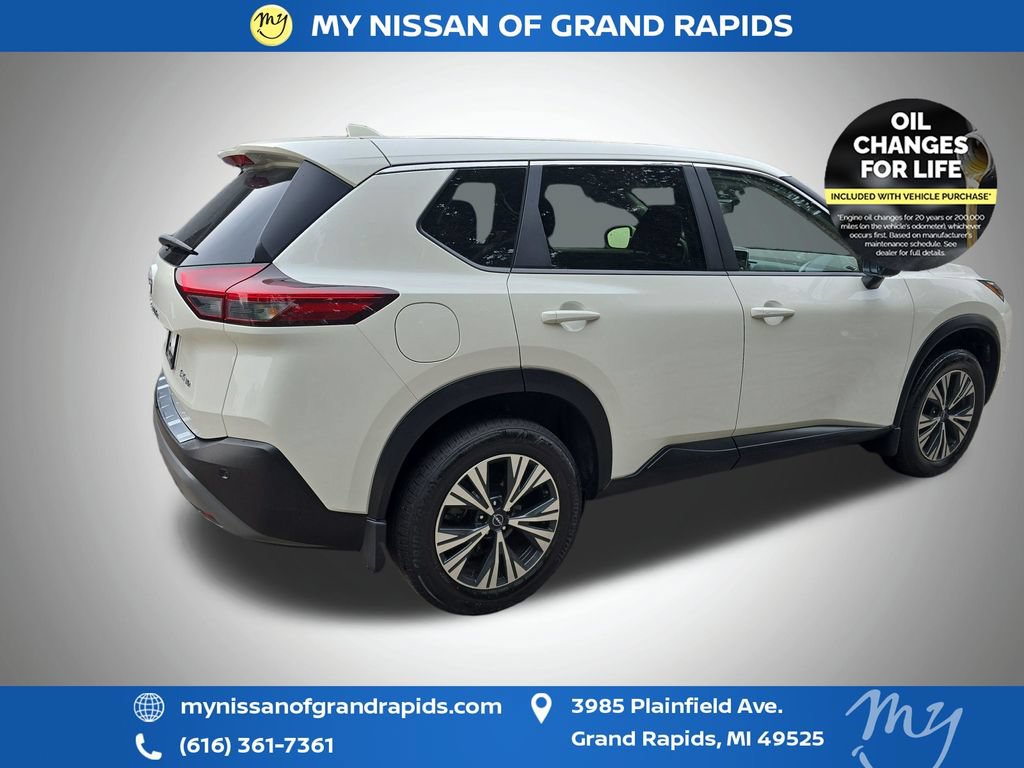 Used 2023 Nissan Rogue SV AWD/4WD image 8