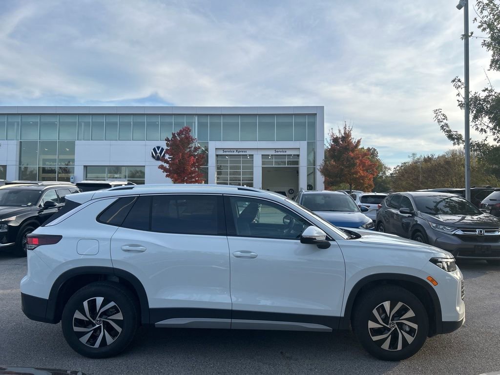 New 2026 Volkswagen Tiguan S AWD/4WD image 8