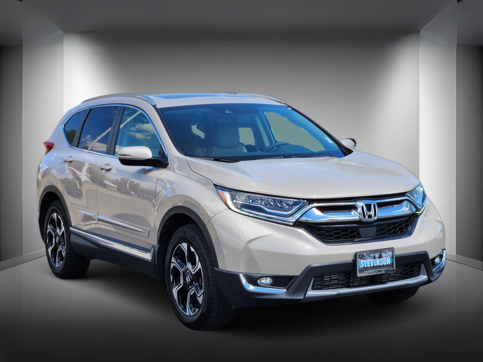 Used 2019 Honda CR-V Touring image 4