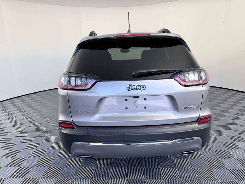 Used 2022 Jeep Cherokee Limited image 4