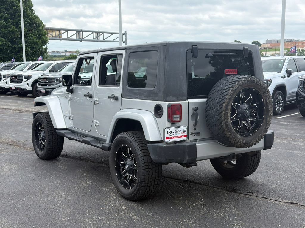 Used 2009 Jeep Wrangler Unlimited Sahara w/ Trailer Tow Group AWD/4WD image 7