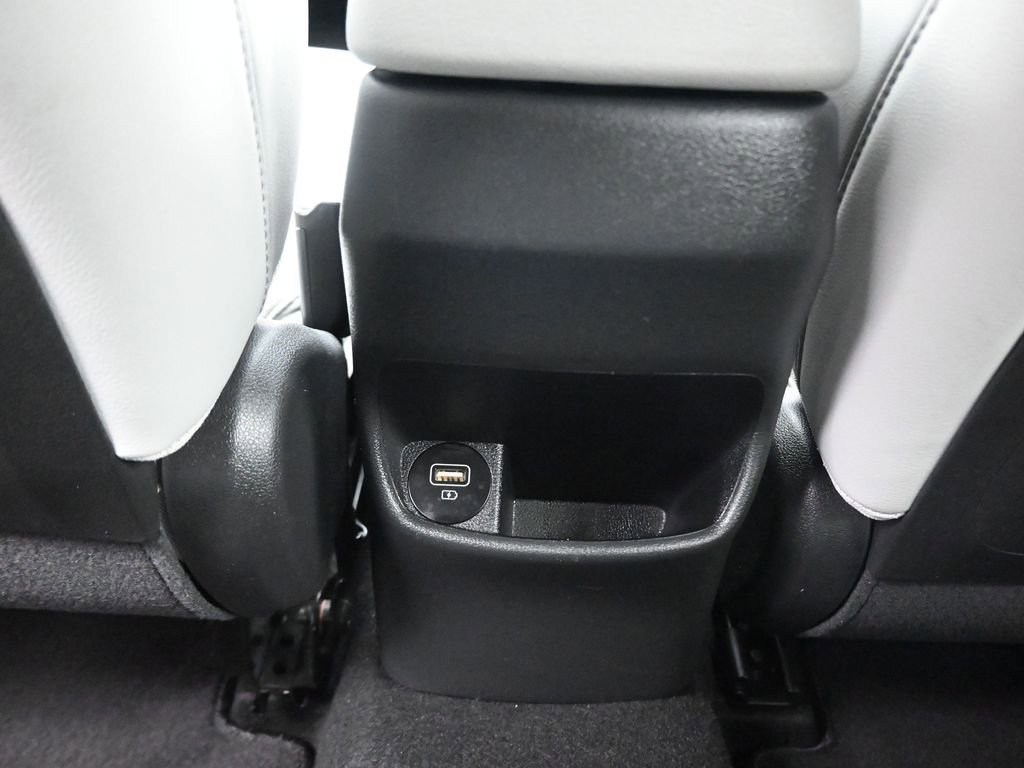 Used 2023 Hyundai Kona Limited w/ Cargo Package FWD image 37