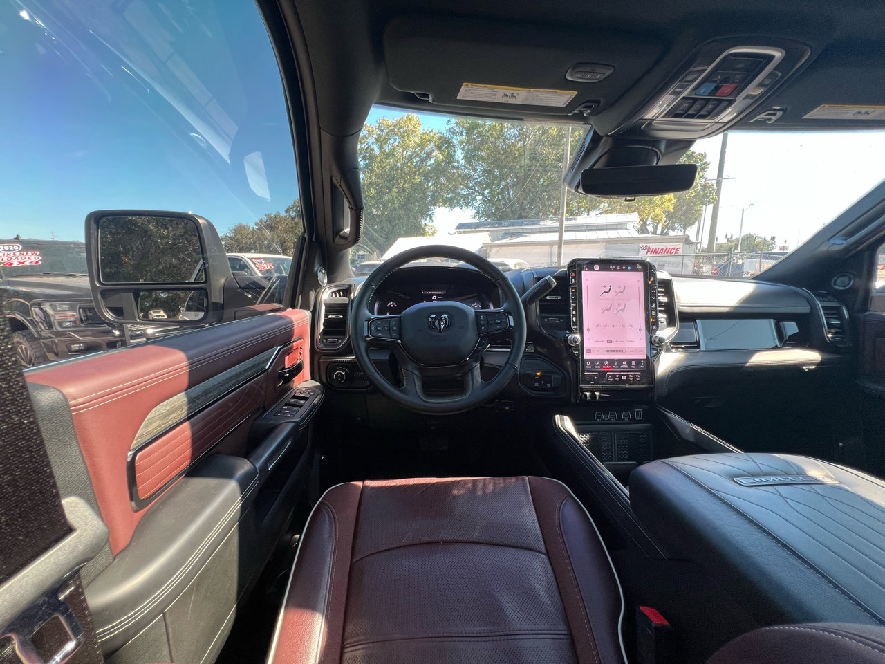 Used 2025 RAM 2500 Limited image 25