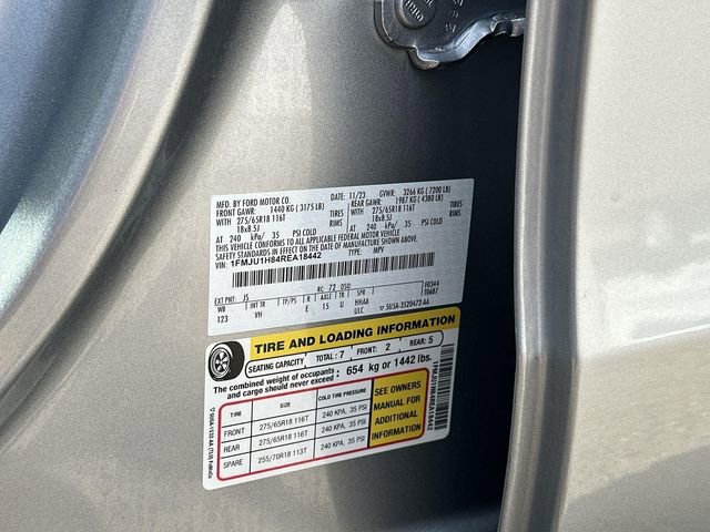 Used 2024 Ford Expedition XLT RWD image 34