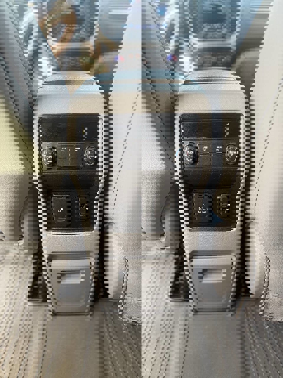 Used 2019 GMC Acadia SLT w/ LPO, Floor Liner Package image 14