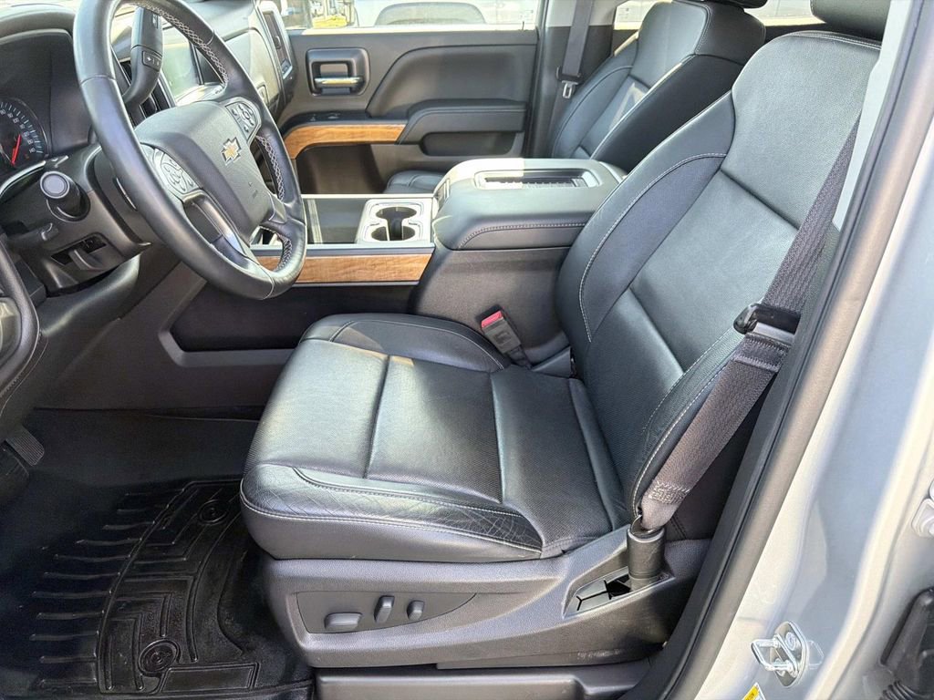 Used 2017 Chevrolet Silverado 1500 LTZ w/ LTZ Plus Package image 23