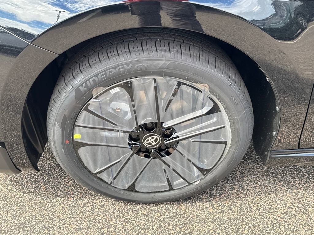 New 2026 Toyota Camry SE image 14