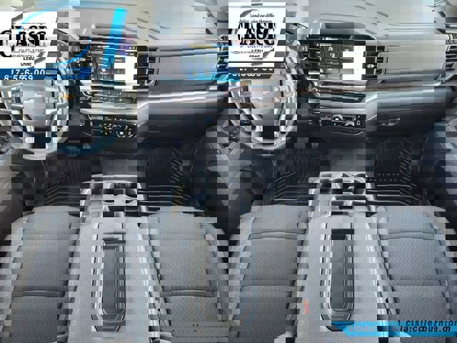 Used 2025 Chevrolet Silverado 2500 LT w/ Convenience Package image 4