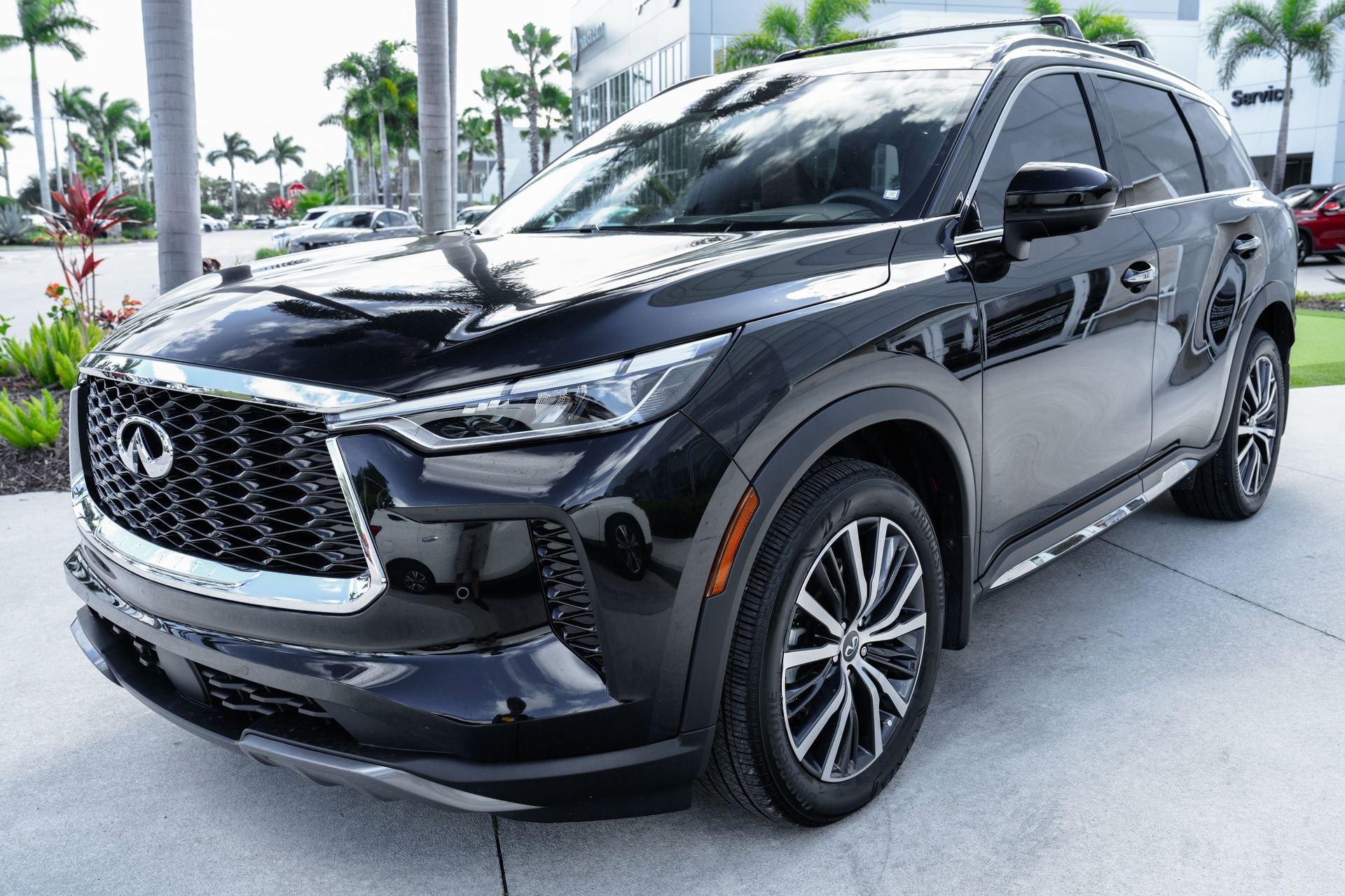 Used 2025 INFINITI QX60 Autograph w/ Cargo Package image 6