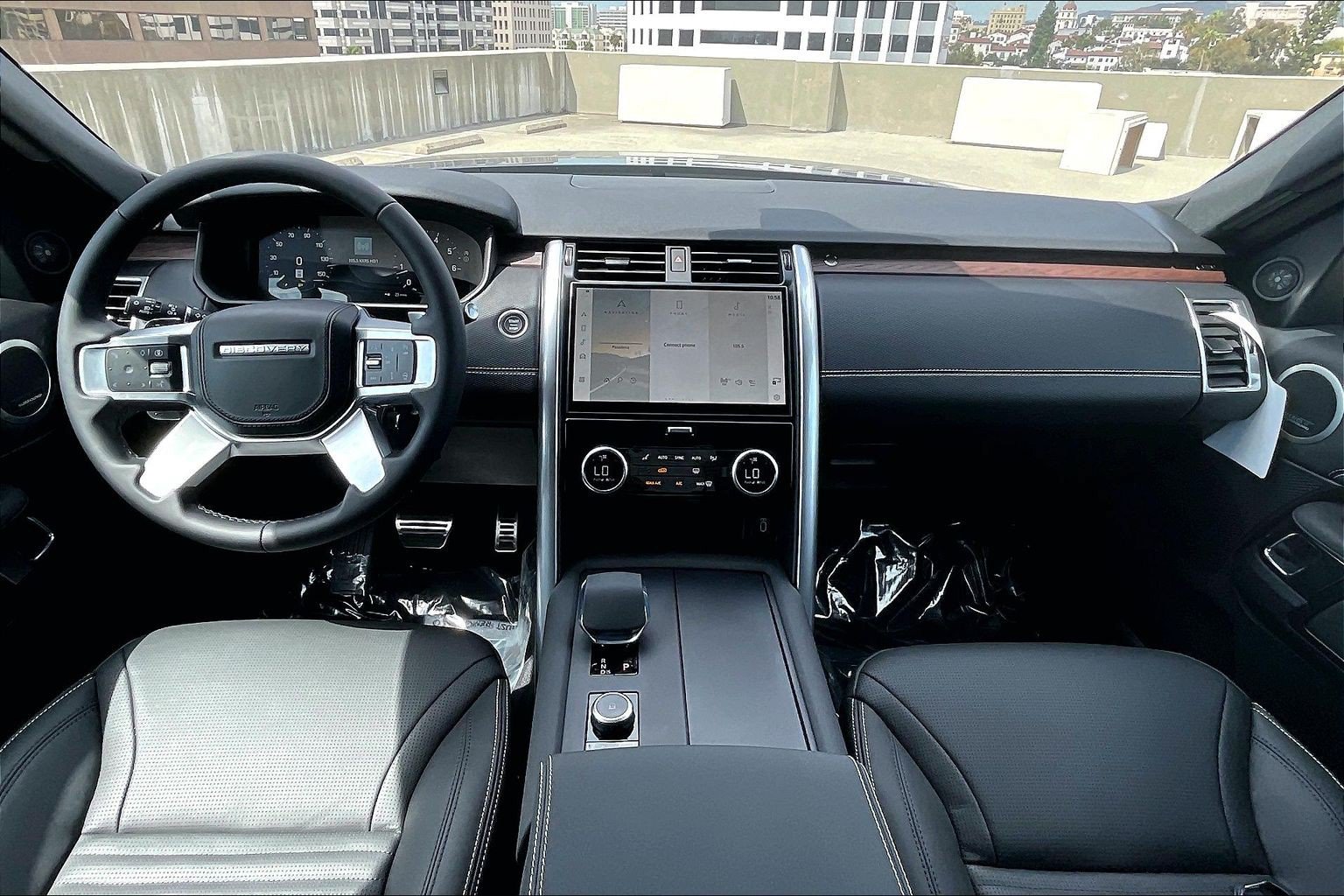 New 2026 Land Rover Discovery Dynamic SE AWD/4WD image 10