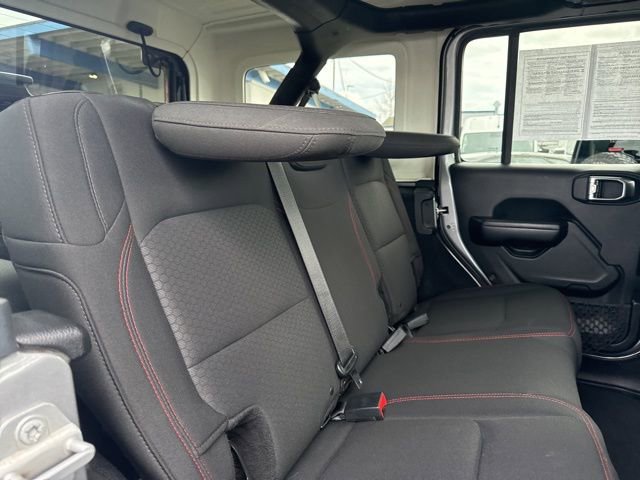 Used 2018 Jeep Wrangler Unlimited Rubicon w/ Steel Bumper Group image 13