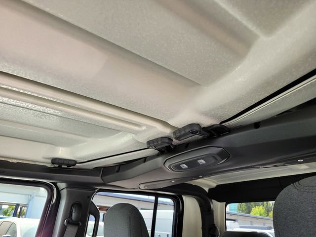 New 2026 Jeep Gladiator Sport image 18