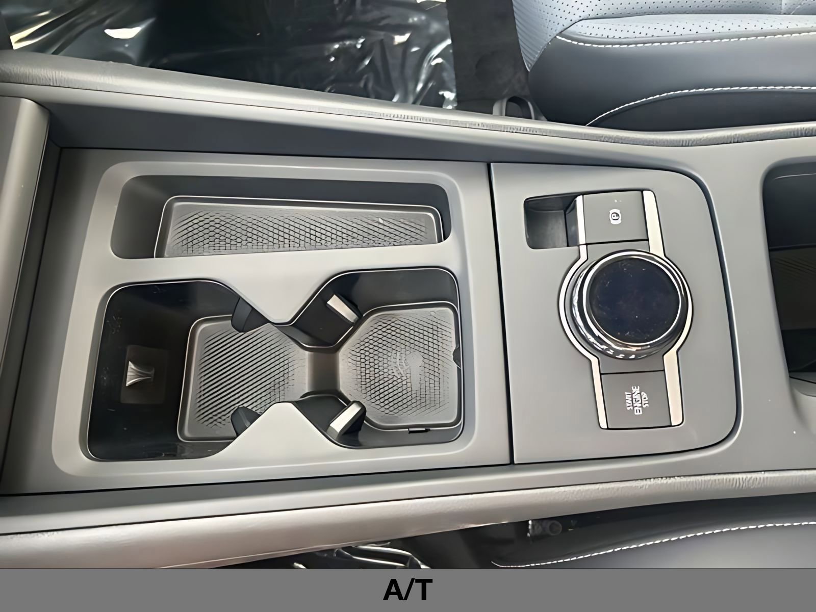 New 2026 Volkswagen Tiguan SE AWD/4WD image 29